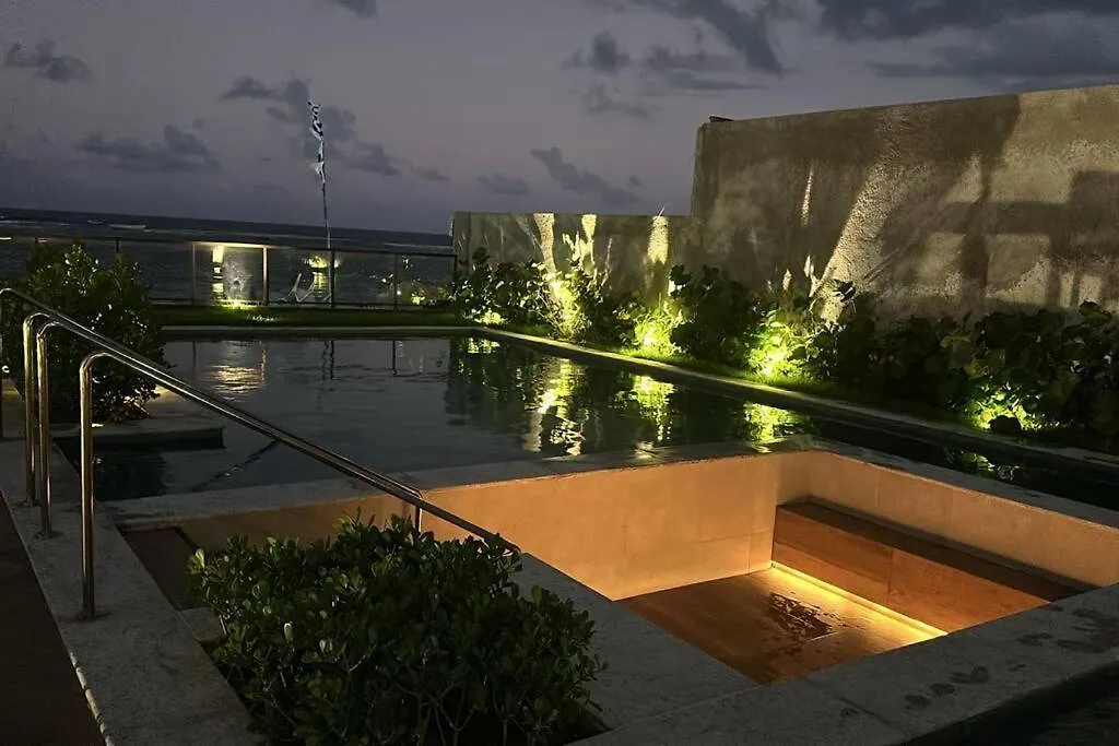 Flat De Luxo Beira-Mar Em Porto De Galinhas Apartamento